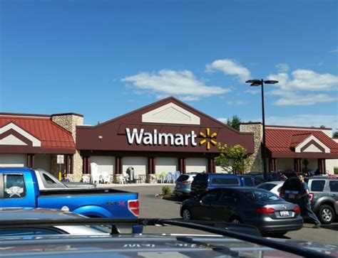 Walmart north conway - North Conway, NH 03860. Typically responds within 1 day. Up to $20 an hour. Part-time. 30 to 40 hours per week. Monday to Friday + 6. Easily apply. Competitive pay, starting at $16/hour plus tips averaging $3/hour and bonuses averaging $1/hour - total compensation up to $20/hour. Employer.